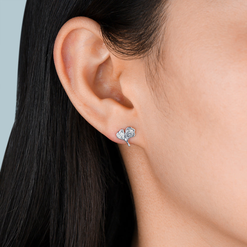 Ginkgo Leaf Earrings in White Gold